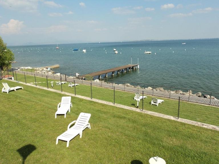 Apartmán Lato Soleggiato @Gardazzurro Padenghe sul Garda Exteriér fotografie