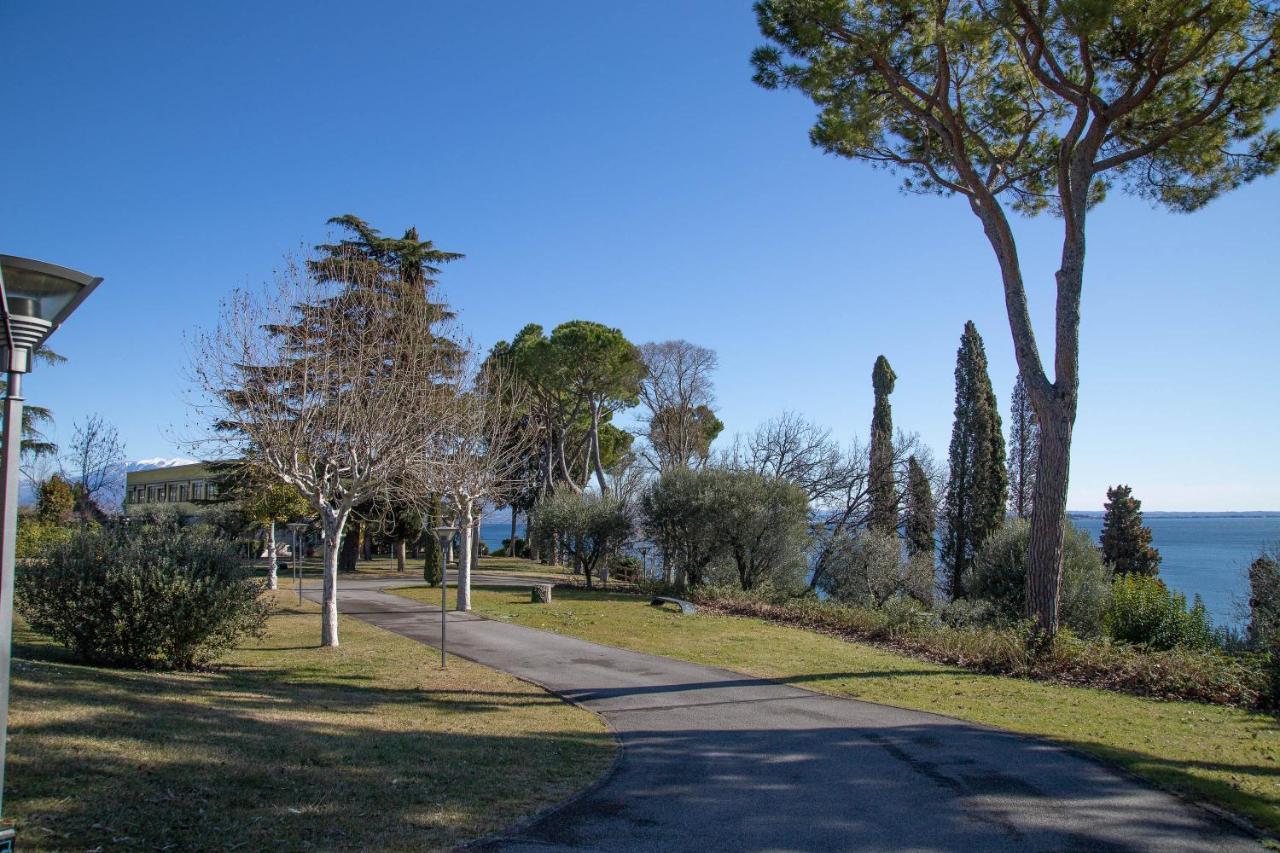 Apartmán Lato Soleggiato @Gardazzurro Padenghe sul Garda Exteriér fotografie