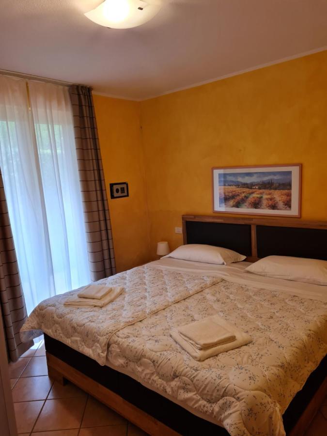 Apartmán Lato Soleggiato @Gardazzurro Padenghe sul Garda Exteriér fotografie